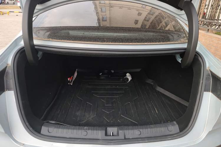 Used BYD Qin L 2024 DM-i 80KM Leading Model
