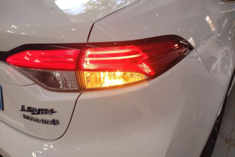 Used Toyota Levin 2022 Dual-Motor 1.8H E-CVT Sport Edition
