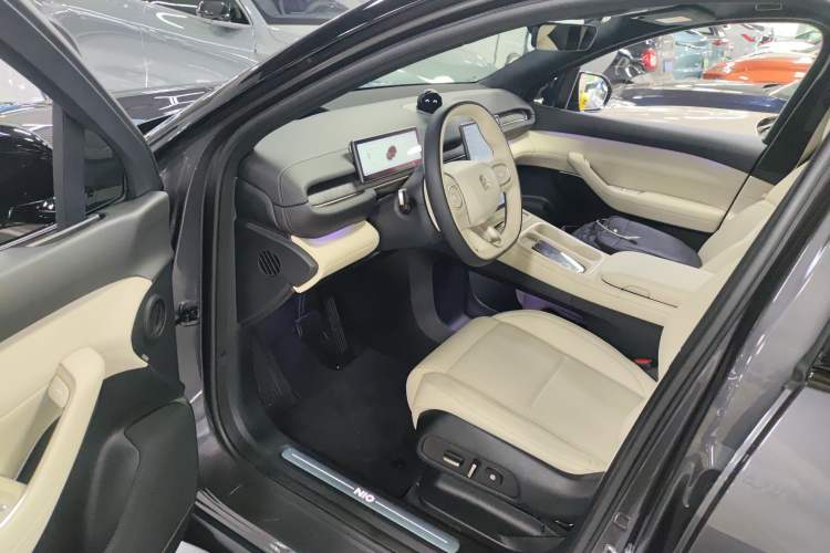 Used Nio ES6 2023 75 kWh
