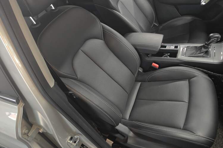 Used Roewe RX5 2020 20T Automatic 4G Connect Superior Flagship Edition
