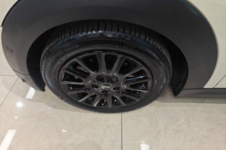 Used  MINI 2018 1.5T COOPER Classic Edition
