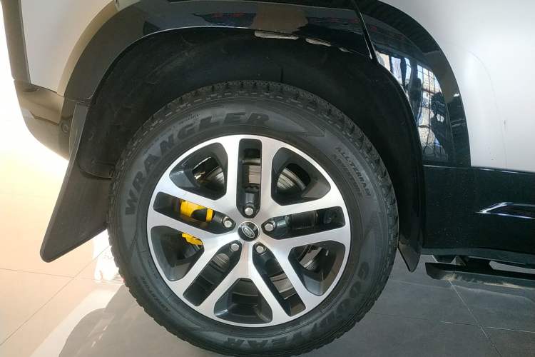 Used Land Rover Defender 2022 110 P400 Dark Edition