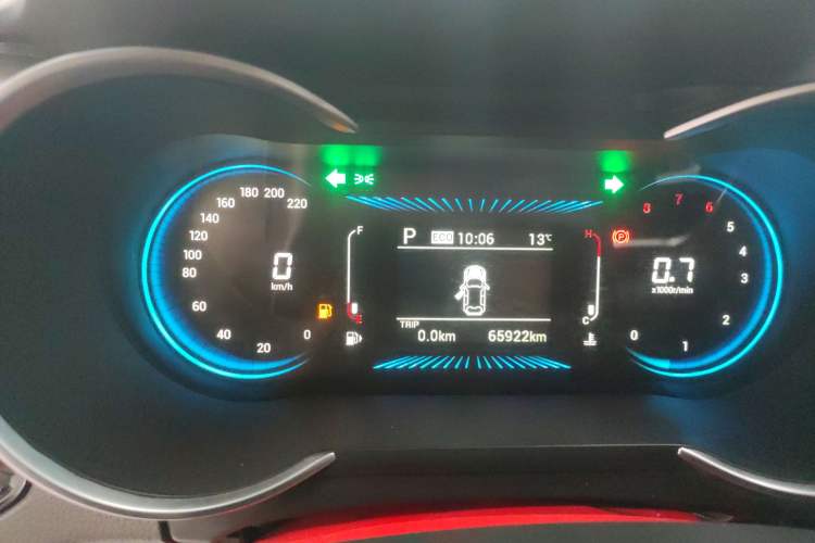 Used JETOUR X70M 2021 1.5T DCT Luxury Partner Model 5 Seats
