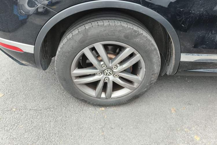 Used Volkswagen Touareg 2016 3.0 TSI High-End Version
