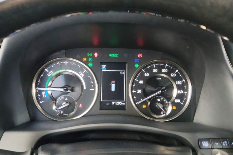 Used Toyota Alphard 2021 Dual-Engine 2.5L Prestige Edition
