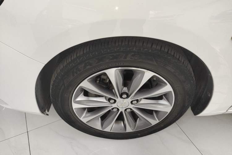 Used Chevrolet Monza 2020 320 Automatic Enjoyment Edition
