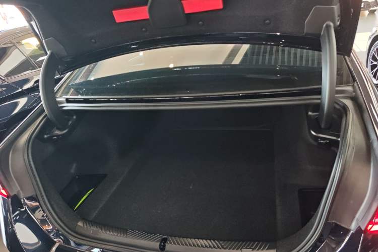 Used BMW 5 Series 2025 530Li Leading Model M Sport Package
