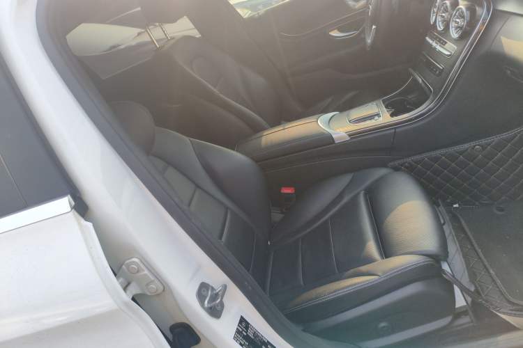 Used Mercedes-Benz C-Class 2019 C 180 L Fashion Edition Sport Version
