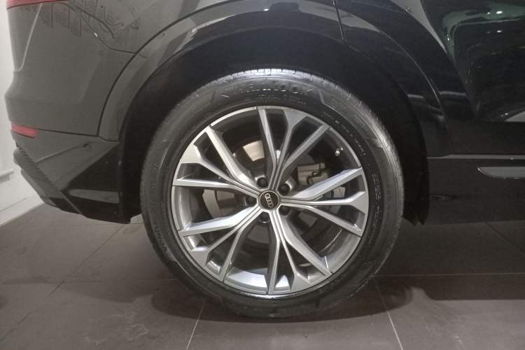 Used Audi Q8 2023 55 TFSI Luxury Dynamic Edition