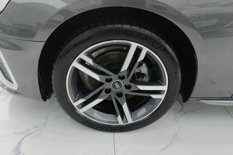 Used Audi A4L 2022 40 TFSI Fashion Dynamic Model