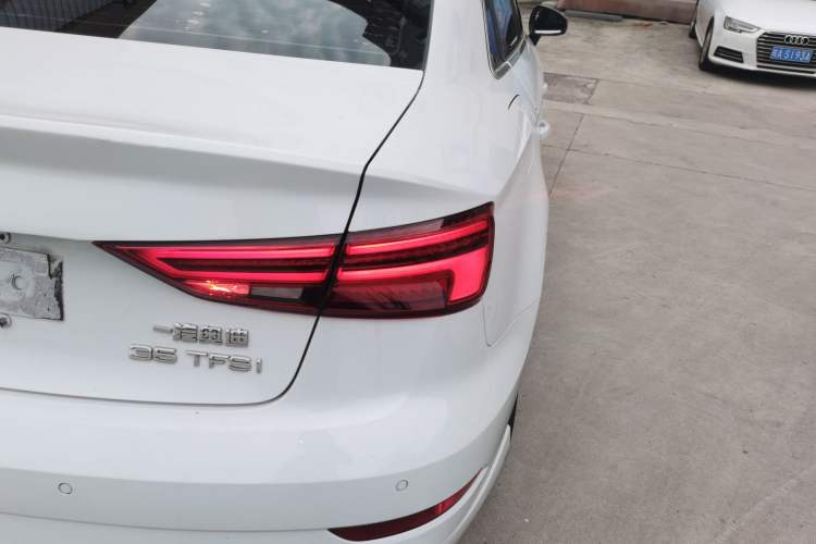 Used Audi A3 2019 Limousine 35 TFSI Fashion Edition China V standard
