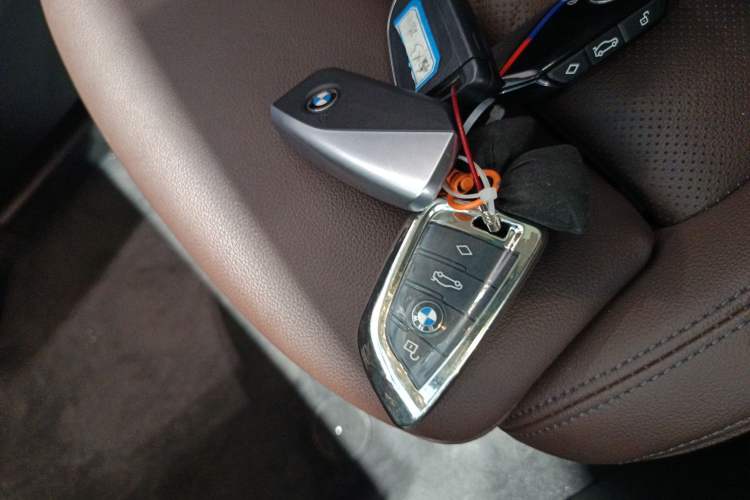 Used BMW iX3 2023 Leading Type
