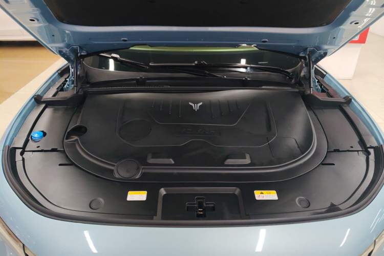 Used VOYAH FREE 2021 Four-Wheel Drive Standard Range-Extended Exclusive Luxury Package