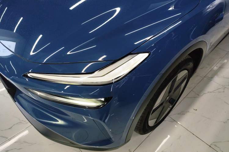 Used ONVO L60 2024 60 kWh All-Wheel Drive
