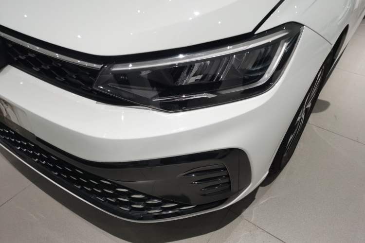 Used Volkswagen Lavida 2023 New Rui 1.5L Automatic New Yi Edition