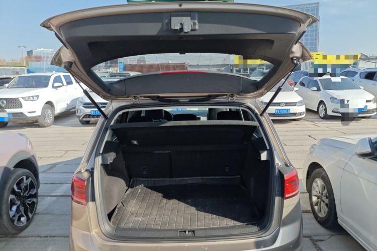 Used Volkswagen Golf Sportsvan 2016 230TSI Automatic Trend Edition
