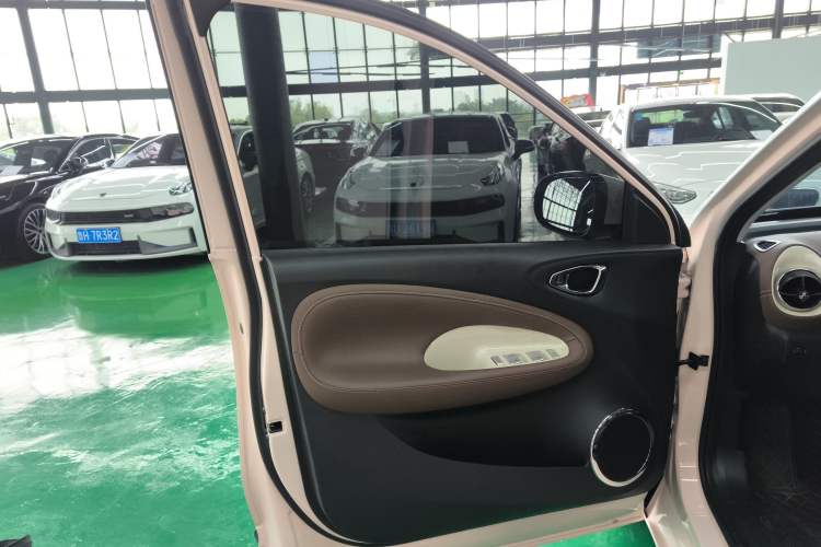 Used Wuling Bingo 2023 410 km Lingxi Deluxe Edition
