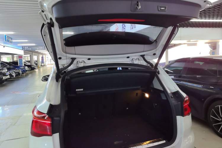 Used BMW X1 2018 sDrive18Li Luxury Model