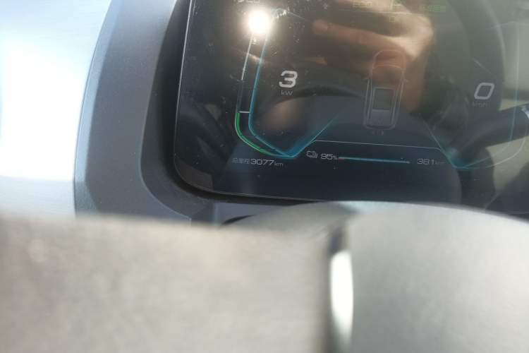 Used BYD Yuan Pro 2023 401KM Luxury Version
