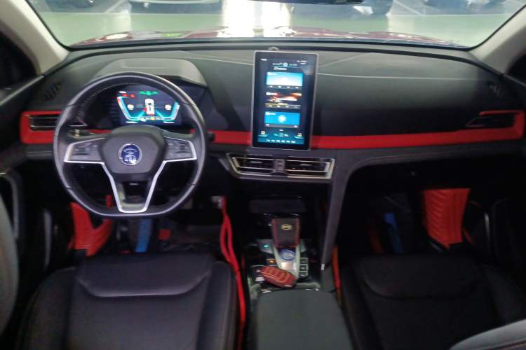 Used BYD Song Pro New Energy 2019 DM 1.5T Four-Wheel Drive Performance Edition Deluxe Model
