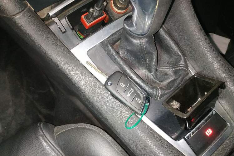 Used  5LS 2014 1.6T Elegant Version THP160
