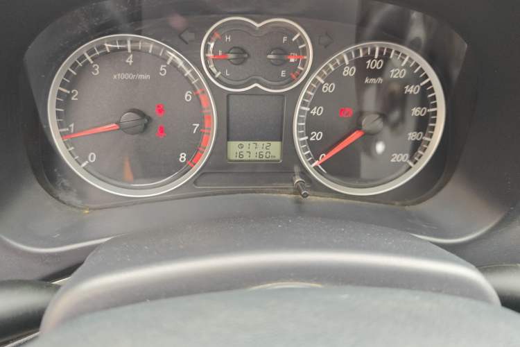 Used Haval H5 Classic 2013 Zhizun Edition 2.0L Manual Two-Wheel Drive Entry-Level Model