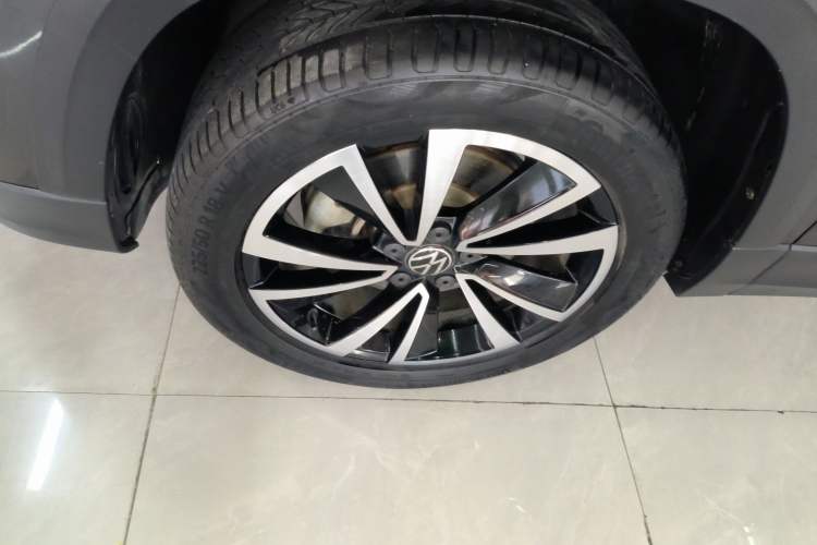 Used Volkswagen Tharu 2021 280TSI Two-Wheel-Drive Luxury Plus Edition