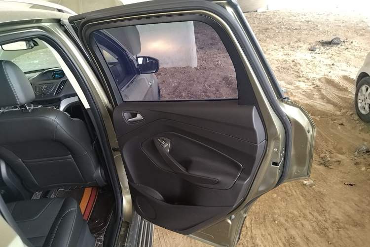 Used Ford Kuga 2015 1.5L GTDi Two-Wheel Drive Fashion Edition
