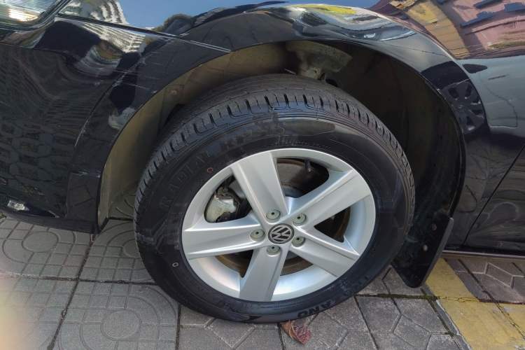 Used Volkswagen Bora 2014 1.6L Manual Fashion Edition
