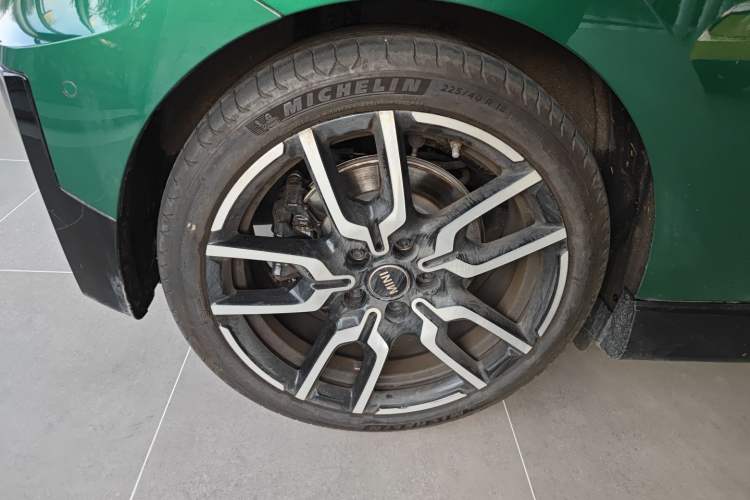 Used  Electric MINI COOPER 2024 452km COOPER SE Racing Driver
