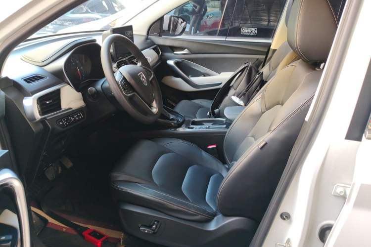 Used Baojun 530 2019 1.5T CVT Prestige Version National V
