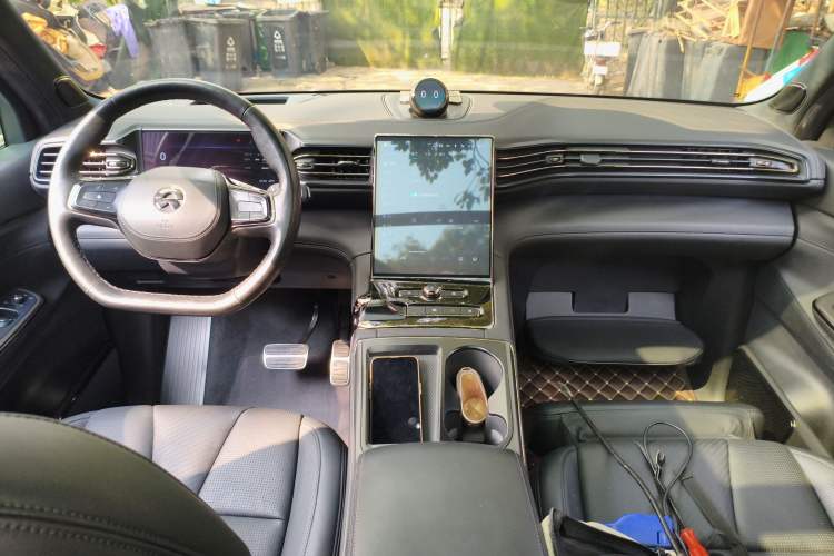 Used Nio ES8 2020 415 KM Signature Edition 7-Seater Version
