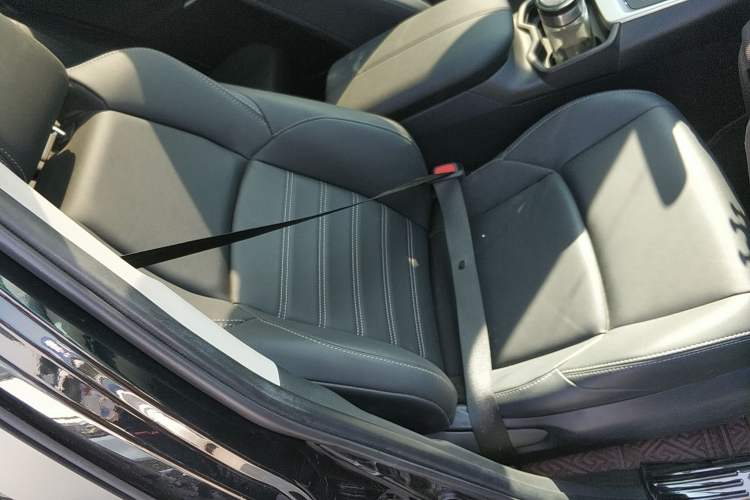 Used Toyota Wildlander 2022 Dual-Engine 2.5L E-CVT Two-Wheel Drive Luxury PLUS Edition