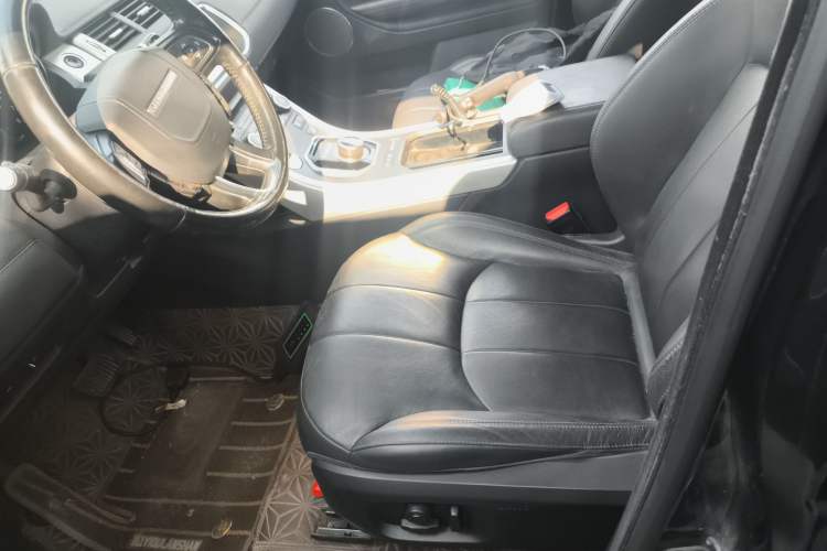 Used Land Rover Range Rover Evoque 2018 240 PS SE Smart Brilliance Edition