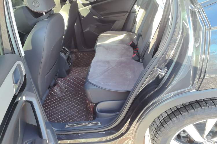 Used Volkswagen Tayron 2022 280TSI Two-Wheel Drive Luxury Smart Connectivity Version