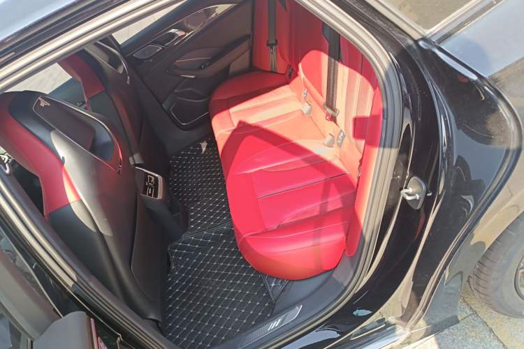 Used Hongqi H6 2023 2.0T ZhiShang Version