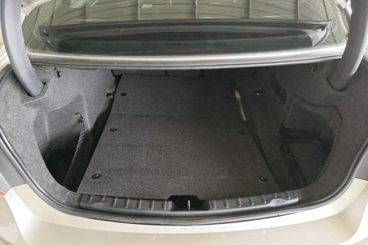 Used BMW 3 Series 2015 320Li Fashion Model
