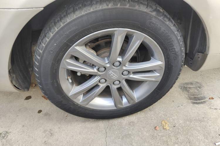 Used Geely Auto Emgrand 2017 Sedan Million Edition 1.5L CVT Upward Connectivity Version
