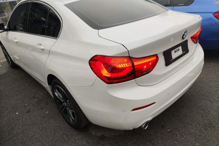 Used BMW 1 Series 2019 118i Fashion Model
