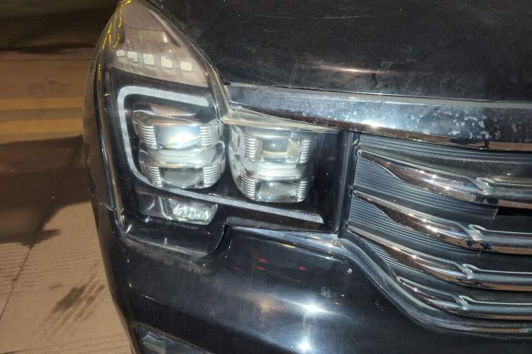 Used GAC Trumpchi GS7 2017 320T Two-Wheel-Drive Luxury Smart Connectivity Model