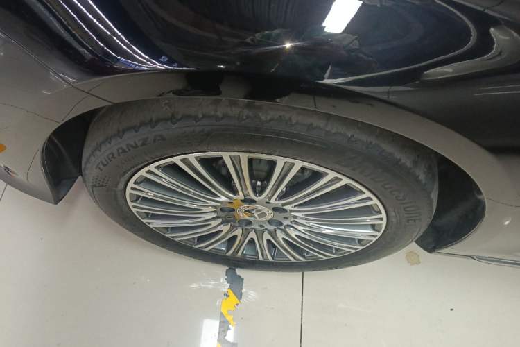 Used Mercedes-Benz E-Class 2023 Facelift E 260 L