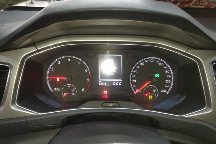 Used Volkswagen T-ROC 2019 230TSI DSG Two-Wheel Drive Advanced Version China V Standard
