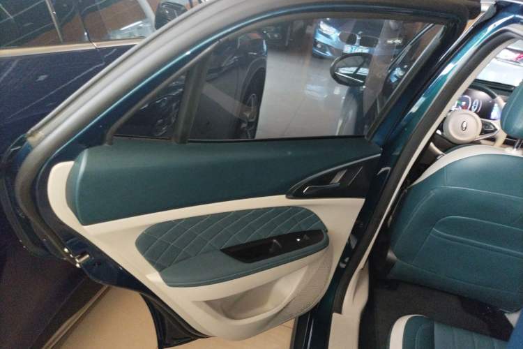 Used ORA Good Cat 2022 400km Standard Range Premium Version Lithium-Ion Battery
