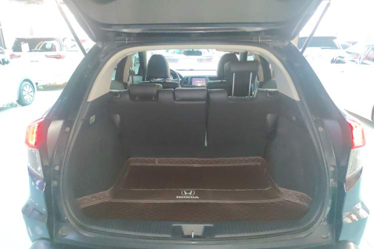 Used Honda Vezel 2020 1.5L CVT Pioneer Edition