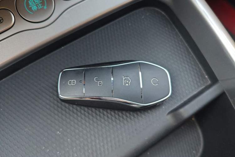 Used BYD Dolphin 2025 Smart Drive Version 420 km Freedom Edition