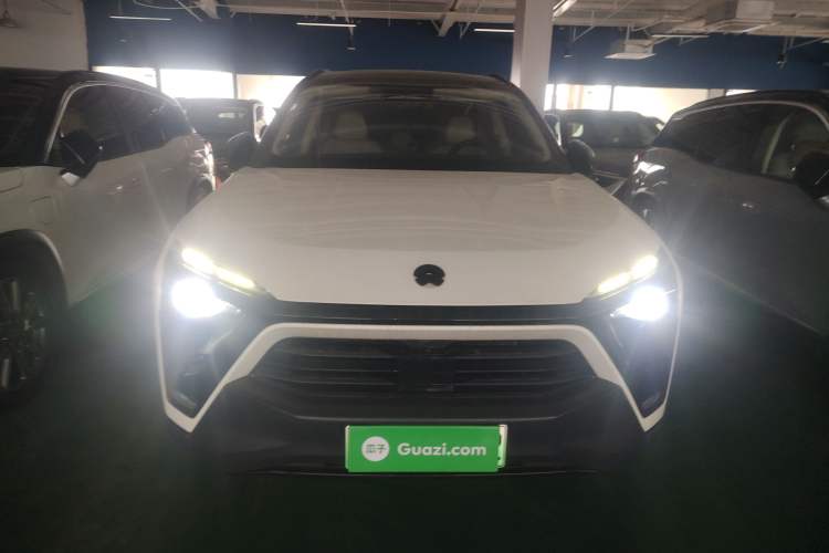 Used Nio ES8 2020 580 km Signature Edition 7-Seater Version
