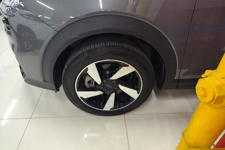 Used Lynk & Co 06 2020 1.5T JinPro model