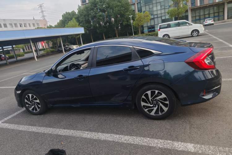 Used Honda Civic 2016 220TURBO CVT Luxury Edition