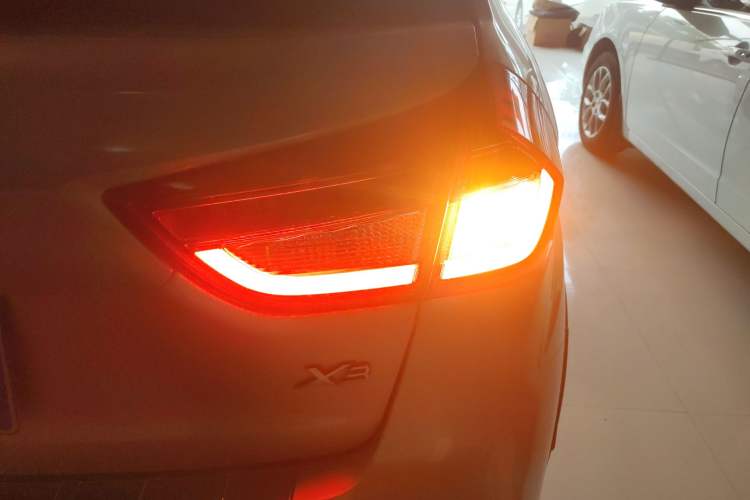 Used Geely Auto Vision X3 2017 1.5L Automatic Elite Model
