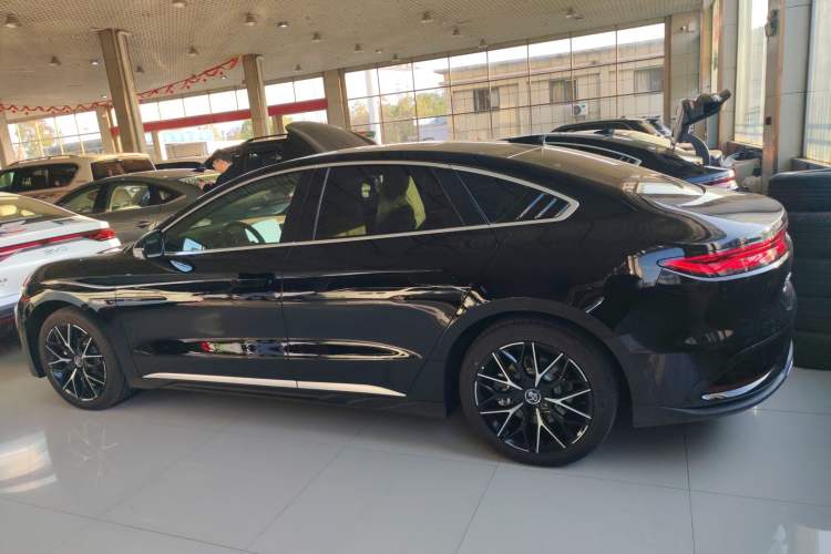 Used BYD Han 2025 EV 506KM Prestige Edition
